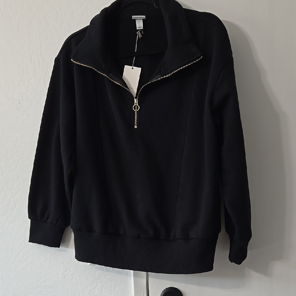 Black Half-Zip Pullover